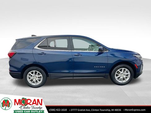 Used 2023 Chevrolet Equinox LT image 6