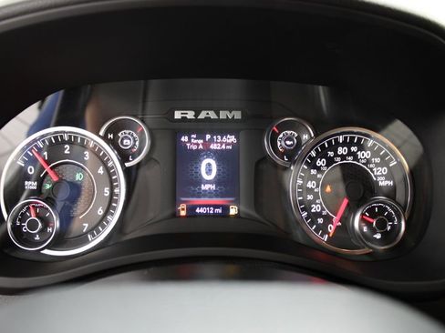 Used 2024 RAM 2500 Big Horn image 42