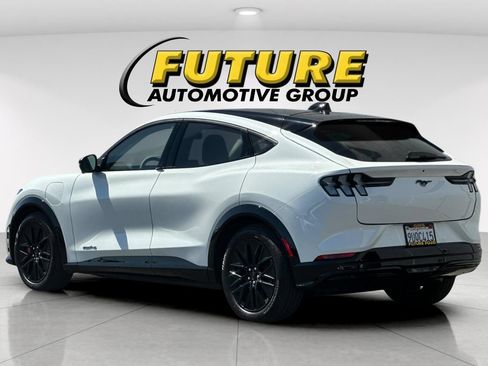 Certified 2025 Ford Mustang Mach-E Premium w/ Sport Appearance Package AWD/4WD image 5