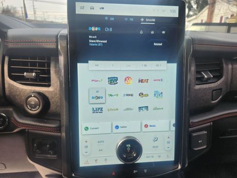 Used 2023 Ford Expedition Limited image 15