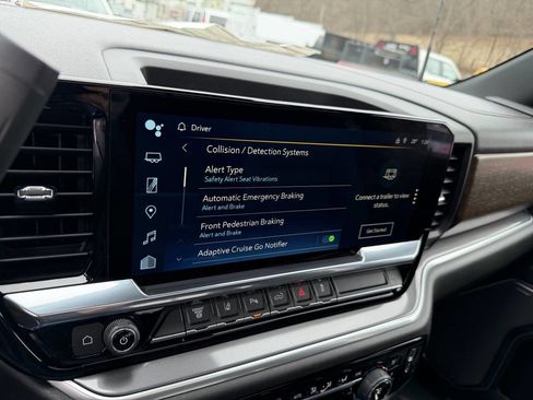 Used 2024 Chevrolet Silverado 3500 High Country w/ High Country Premium Package image 64