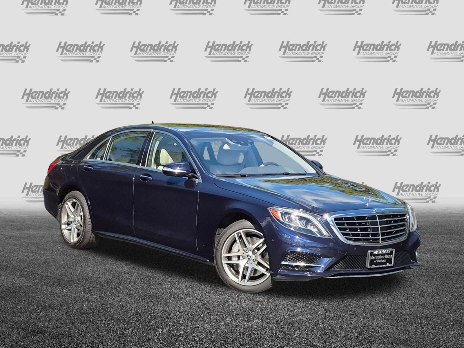 Used 2017 Mercedes-Benz S 550 4MATIC Sedan image 2
