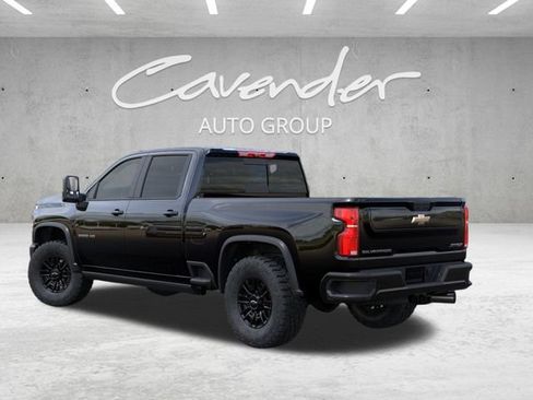 New 2026 Chevrolet Silverado 2500 ZR2 AWD/4WD image 3