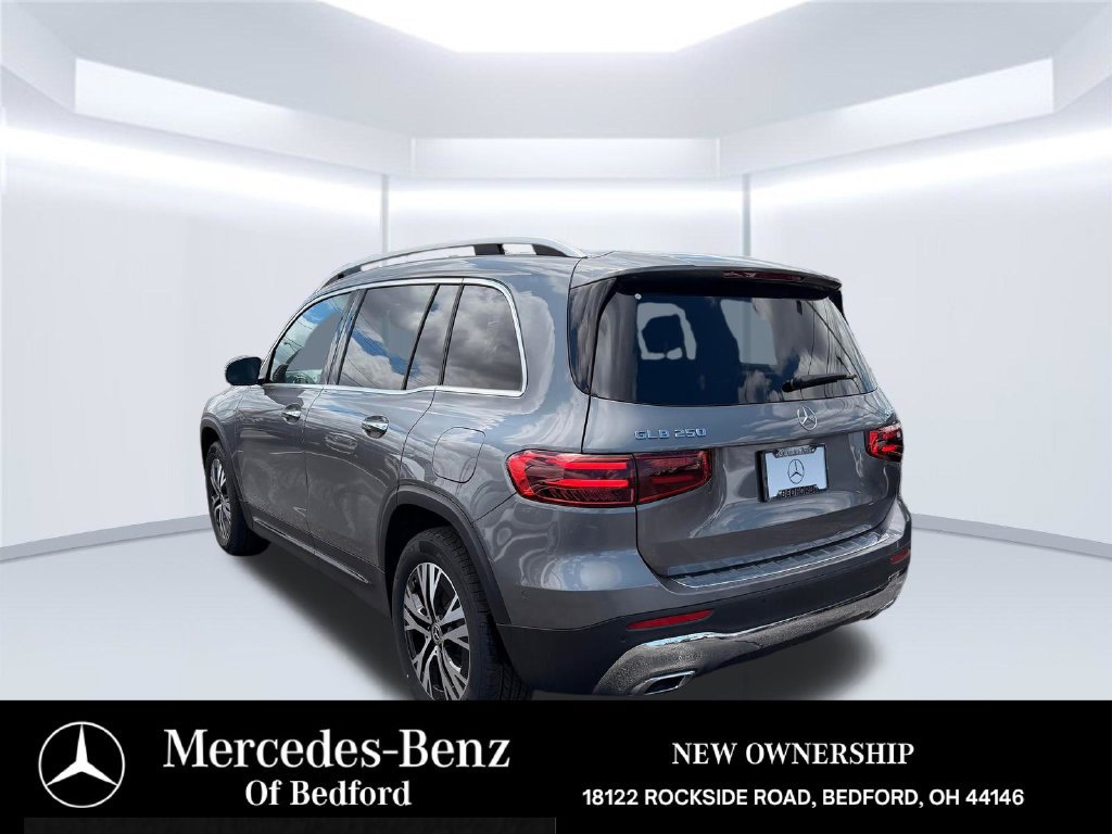 New 2026 Mercedes-Benz GLB 250 4MATIC image 6