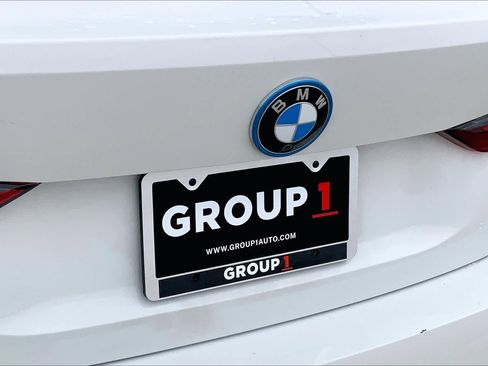 Used 2023 BMW i4 eDrive40 w/ Premium Package RWD image 29