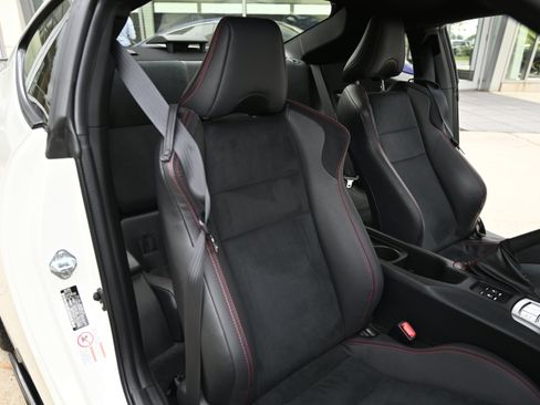 Used 2014 Subaru BRZ Limited image 38