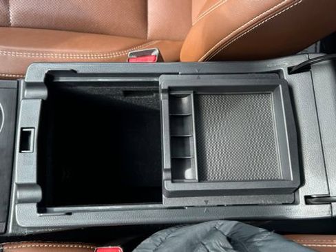 Used 2018 Subaru Outback 3.6R Touring image 27