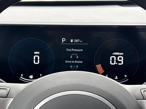 Used 2024 Hyundai Kona SE image 20