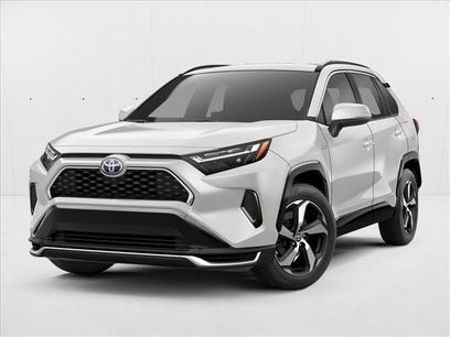 Used 2023 Toyota RAV4 SE w/ Weather & Moonroof Package