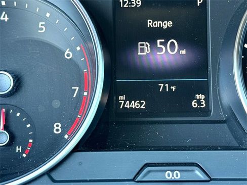 Certified 2020 Volkswagen Tiguan SE image 19