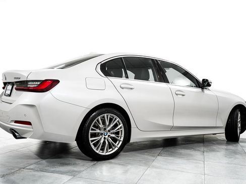 Used 2024 BMW 330i xDrive Sedan AWD/4WD image 7