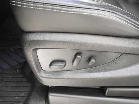 Used 2017 GMC Sierra 1500 Denali w/ Denali Ultimate Package image 10