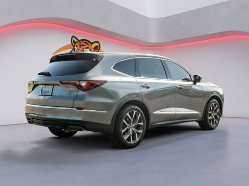 Used 2023 Acura MDX FWD w/ Technology Package image 6