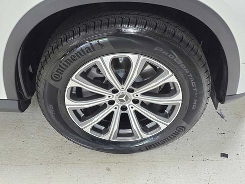 Certified 2026 Mercedes-Benz GLC 300 4MATIC image 9