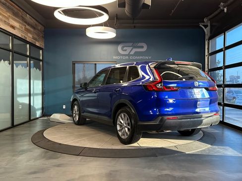 Used 2023 Honda CR-V EX-L image 5