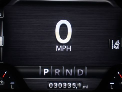 Used 2024 RAM 2500 Laramie w/ Safety Group AWD/4WD image 22