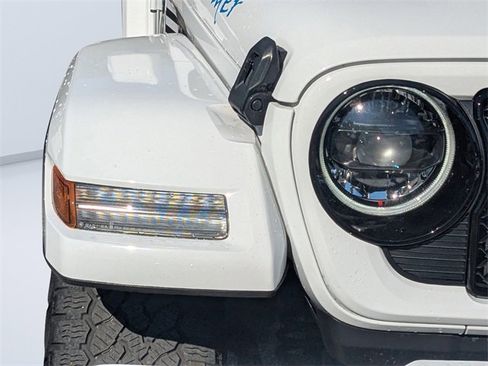 Used 2024 Jeep Wrangler High Altitude image 9