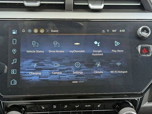 New 2027 Chevrolet Bolt LT w/ Comfort Package FWD image 21