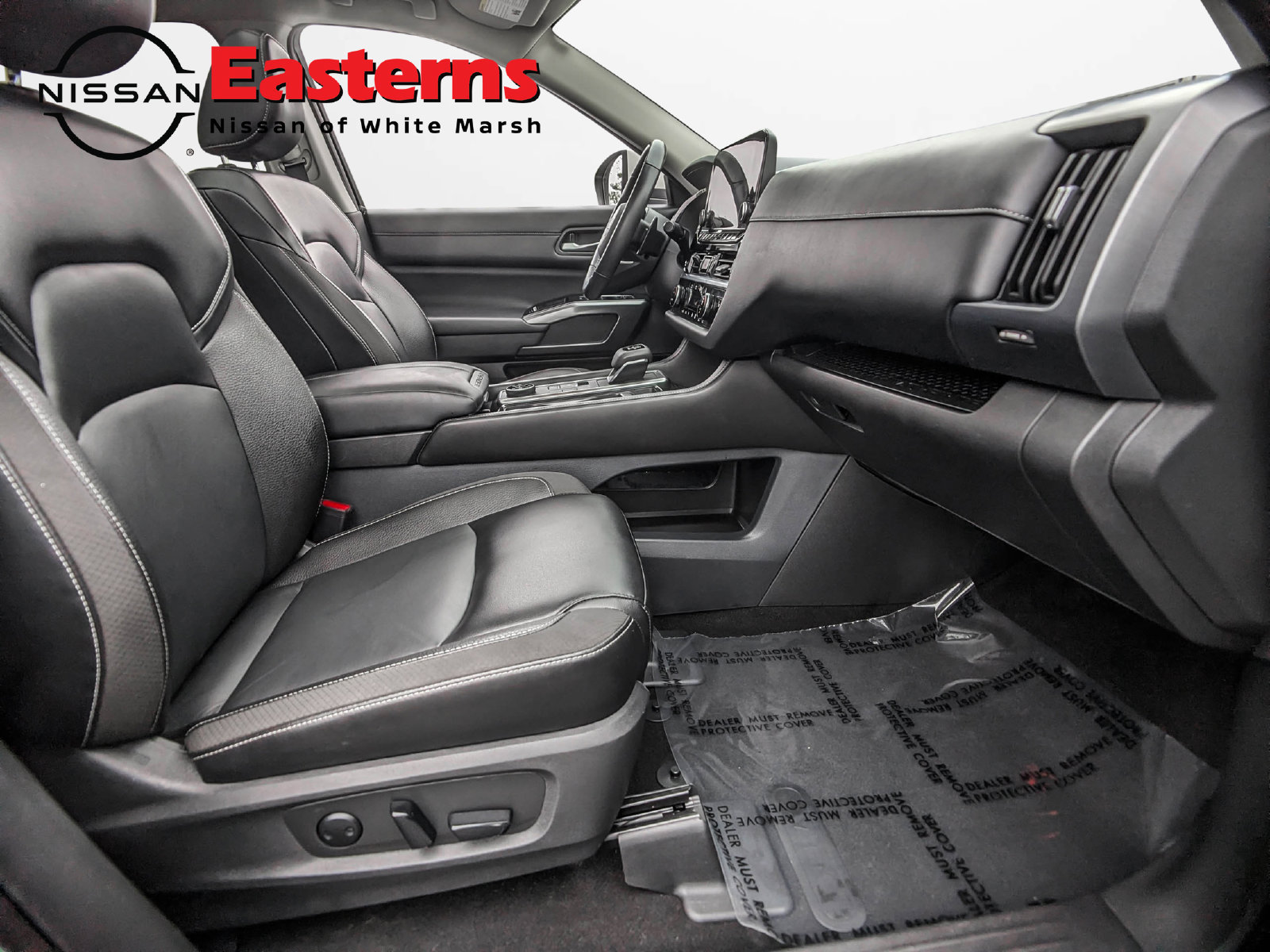 Used 2023 Nissan Pathfinder SL w/ SL Premium Package AWD/4WD image 25