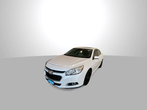Used 2015 Chevrolet Malibu LTZ image 4