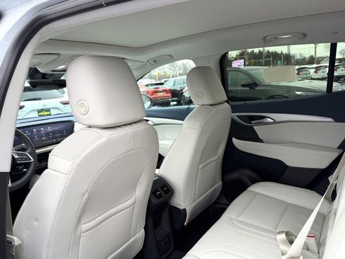 New 2026 Buick Envision Avenir image 8
