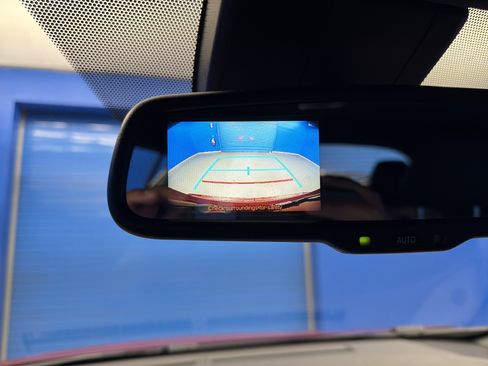 Used 2018 Toyota C-HR XLE FWD image 20