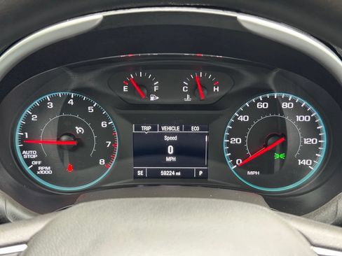 Used 2024 Chevrolet Malibu LT FWD image 2