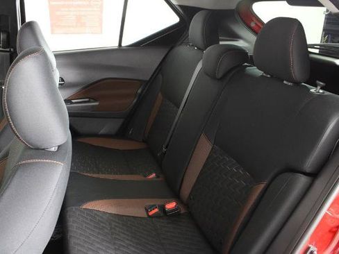 Certified 2024 Nissan Kicks SR FWD image 21