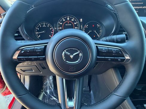 New 2026 MAZDA MAZDA3 Hatchback w/Premium Plus Pkg image 23
