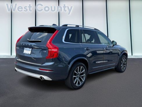 Used 2018 Volvo XC90 T5 Momentum FWD image 4