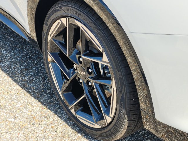 New 2026 Kia K4 GT-Line FWD image 5