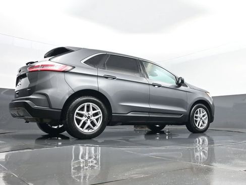 Used 2024 Ford Edge SEL image 24