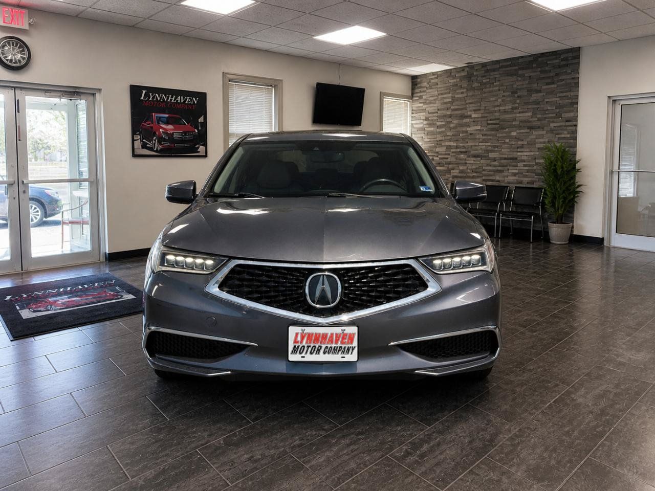 Used 2018 Acura TLX FWD image 8