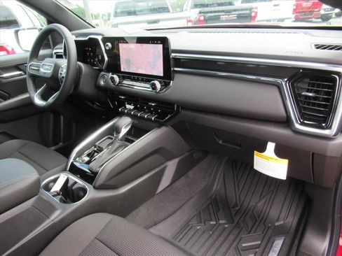 New 2026 GMC Canyon Elevation image 11