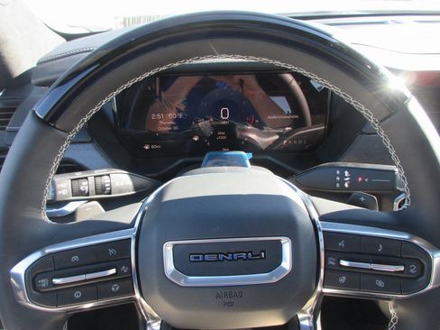 New 2026 GMC Acadia Denali Ultimate image 18