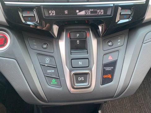 Used 2025 Honda Odyssey EX-L image 16