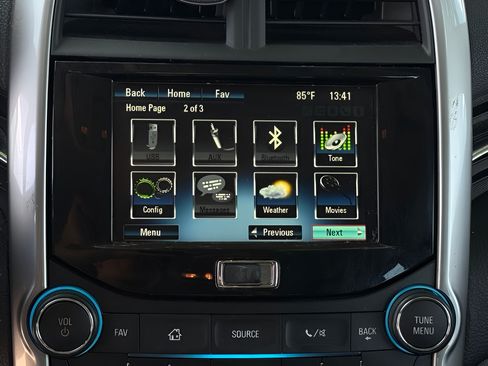Used 2015 Chevrolet Malibu LT w/ Power Convenience Package FWD image 27