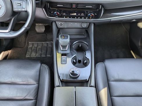 Used 2023 Nissan Rogue SL image 20