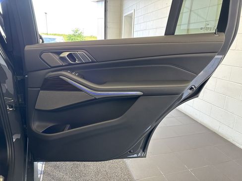 New 2026 BMW X7 xDrive40i w/ M Sport Package image 58