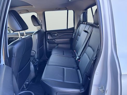 Used 2022 Honda Ridgeline RTL-E image 11