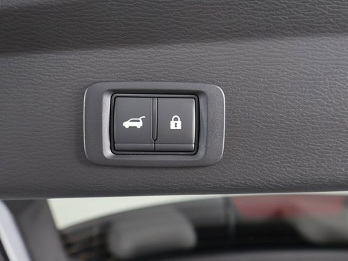 New 2025 Mitsubishi Outlander SE image 20