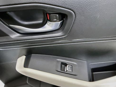 Used 2024 Honda Accord EX image 31