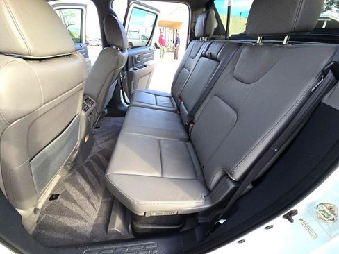 Used 2014 Honda Ridgeline RTL image 10