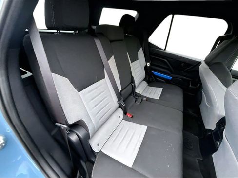 Used 2025 Toyota 4Runner TRD Off-Road image 24