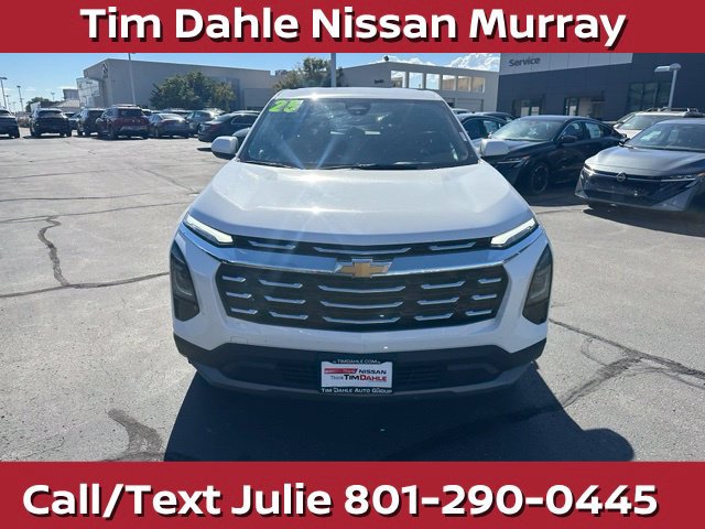 Used 2025 Chevrolet Equinox LT AWD/4WD image 4