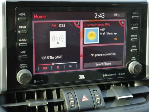 Used 2020 Toyota RAV4 Limited image 11