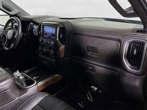 Used 2019 Chevrolet Silverado 1500 High Country image 26