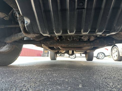 Used 2011 Chevrolet Silverado 1500 W/T RWD image 35