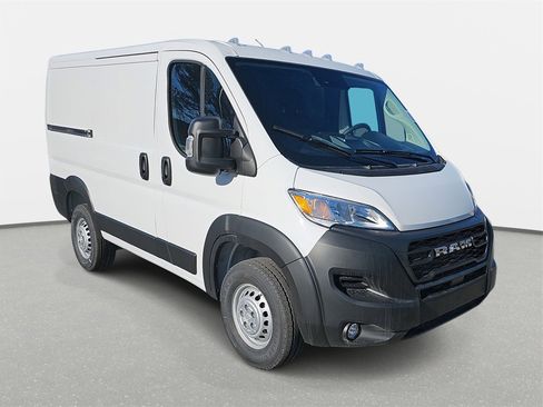 New 2025 RAM ProMaster 1500 w/ Convenience Group image 3