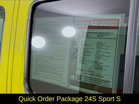 Used 2022 Jeep Wrangler Unlimited Sport AWD/4WD image 13